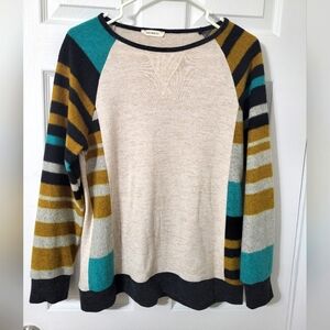 Womens sweater, size L, tan